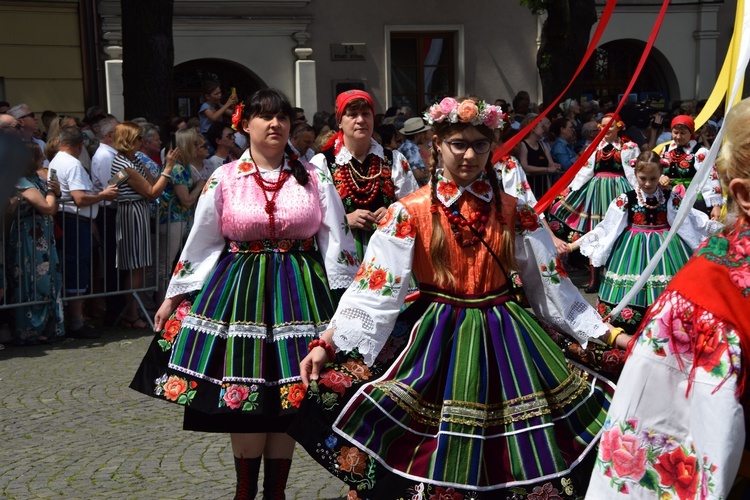 Boże Ciało w Łowiczu. Procesja.