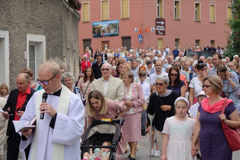 Boże Ciało u św. Barbary w Walimiu