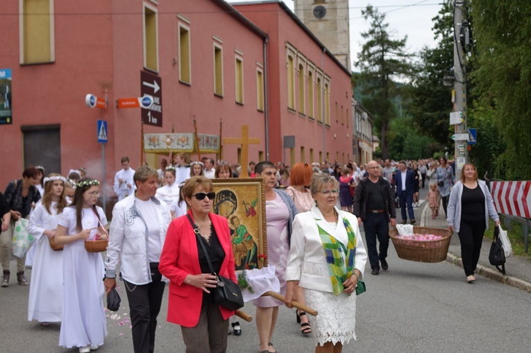 Boże Ciało u św. Barbary w Walimiu