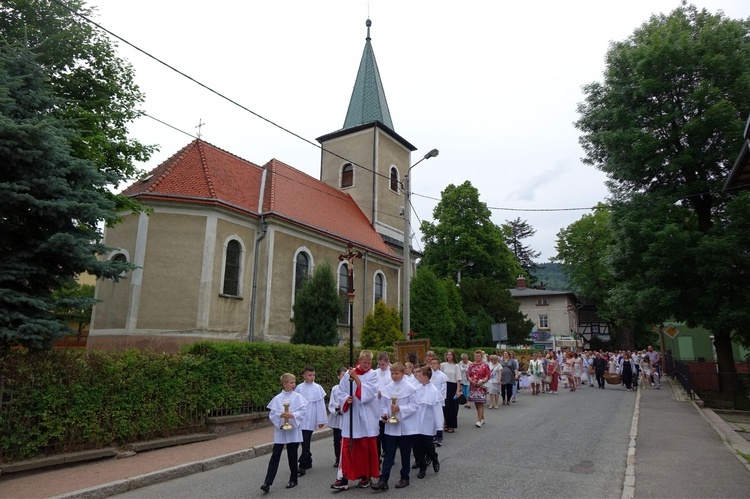 Boże Ciało u św. Barbary w Walimiu