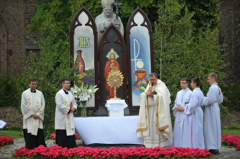 Boże Ciało u Piotra i Pawła w Strzegomiu
