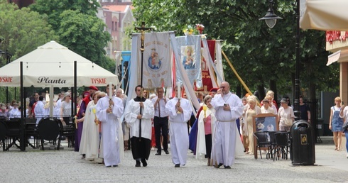 Główna procesja w Legnicy