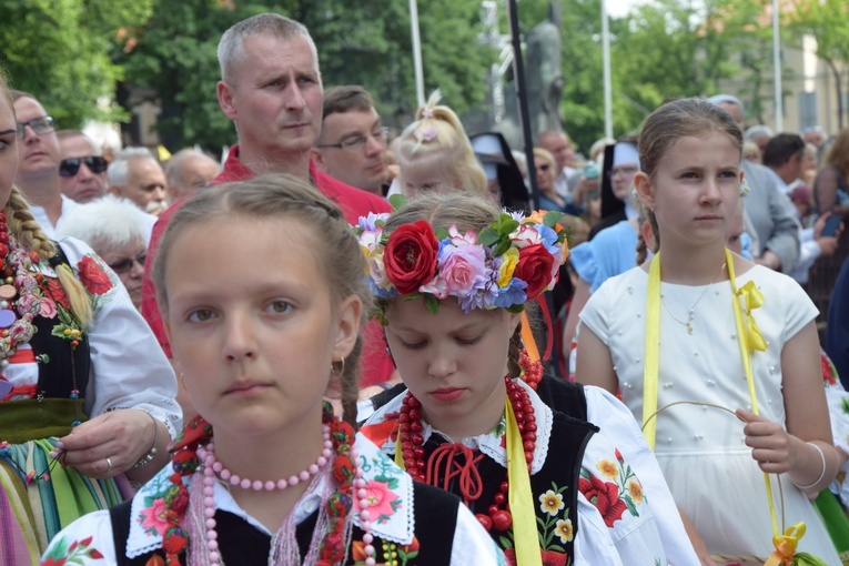 Boże Ciało w Łowiczu. Procesja.