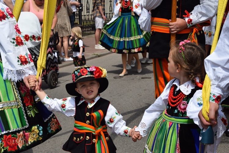 Boże Ciało w Łowiczu. Procesja.