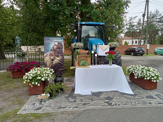 Procesja Bożego Ciała w Strzelcach