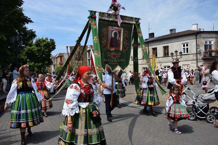 Boże Ciało w Łowiczu. Procesja.