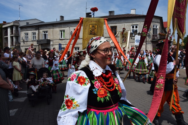 Boże Ciało w Łowiczu. Procesja.
