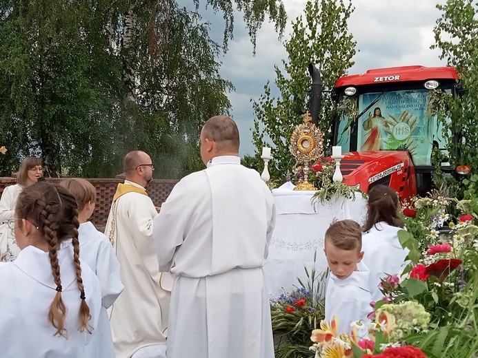 Procesja Bożego Ciała w Strzelcach