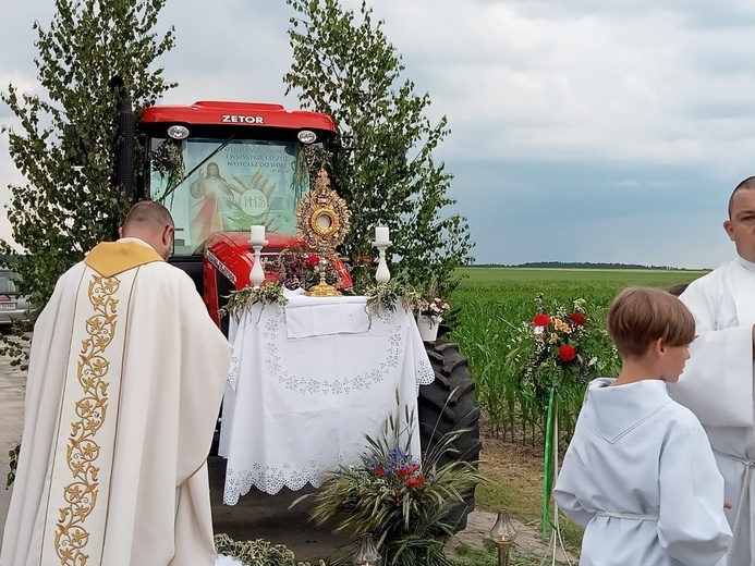 Procesja Bożego Ciała w Strzelcach