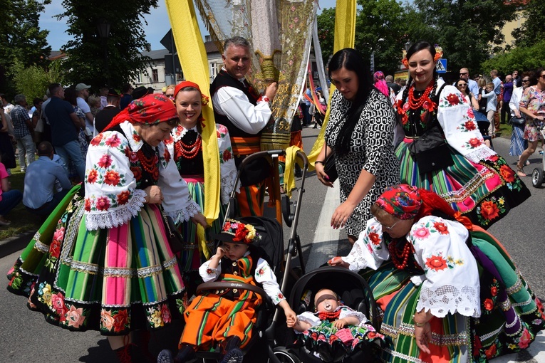 Boże Ciało w Łowiczu. Procesja.