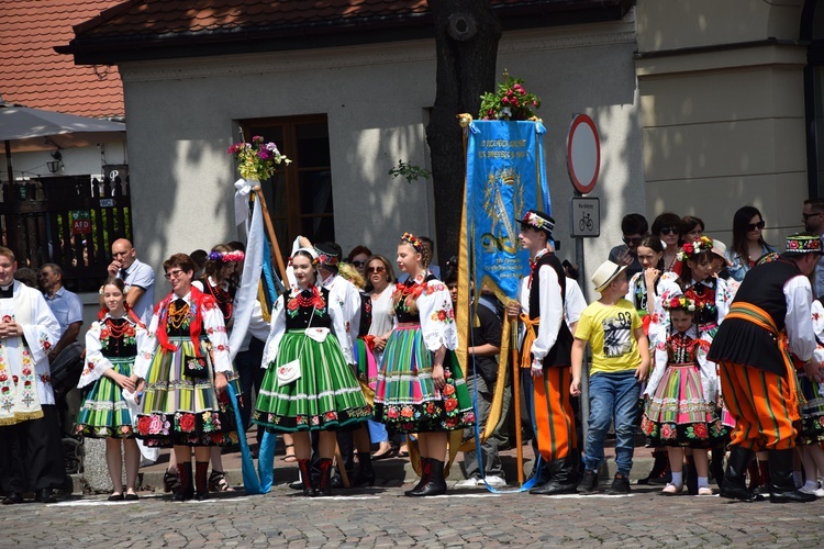 Boże Ciało w Łowiczu. Procesja.