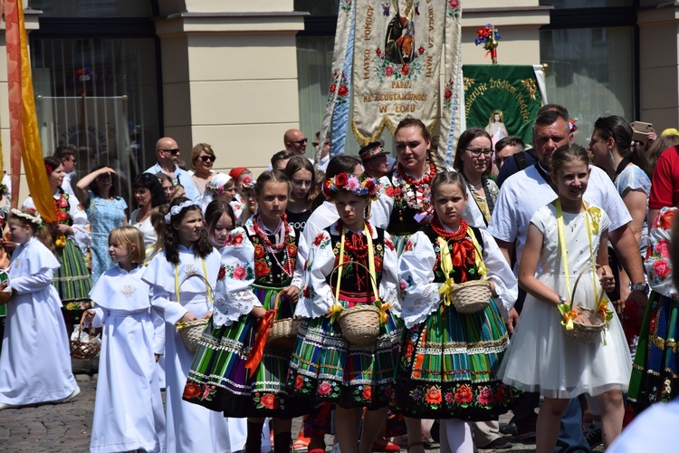 Boże Ciało w Łowiczu. Procesja.