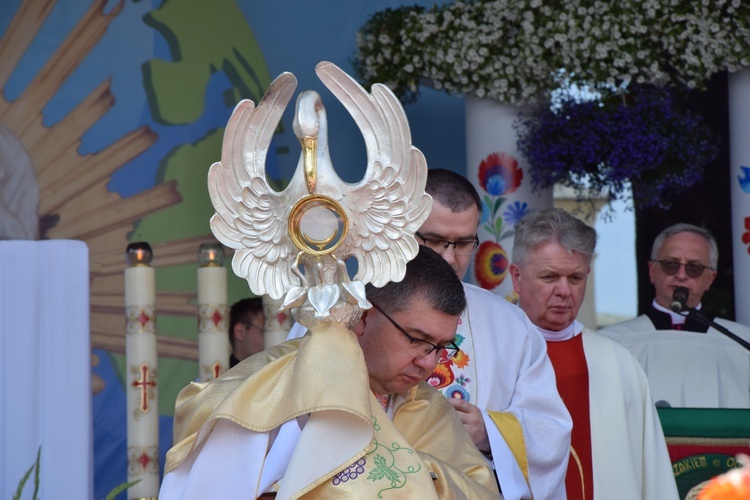 Boże Ciało w Łowiczu. Procesja.