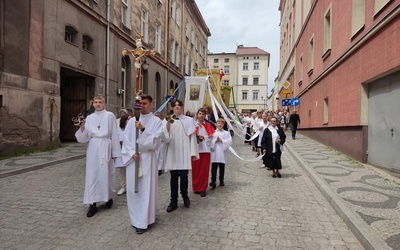 Boże Ciało u św. Jadwigi w Ząbkowicach Sl.