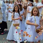 Boże Ciało w parafii Wniebowzięcia NMP w Bielawie