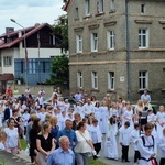 Boże Ciało w parafii Wniebowzięcia NMP w Bielawie