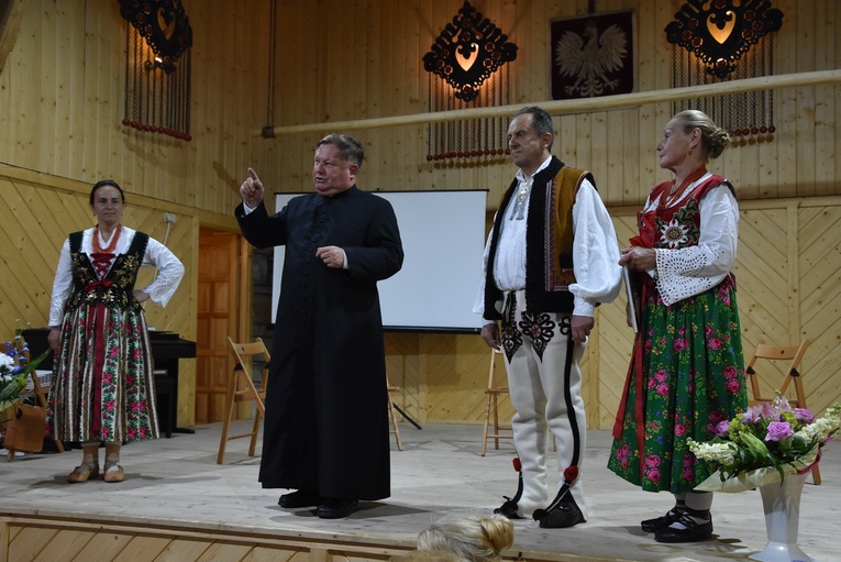 XXVII Zjazd Rodu Mostowych