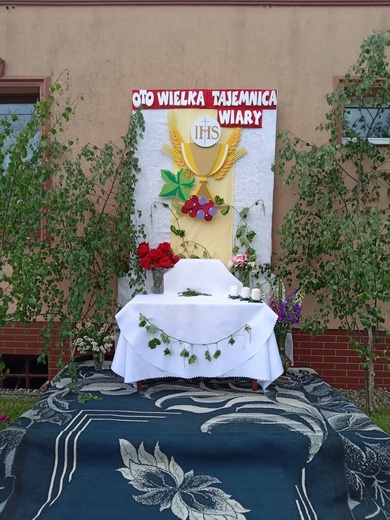 Boże Ciało u MB Częstochowskiej w Świebodzicach