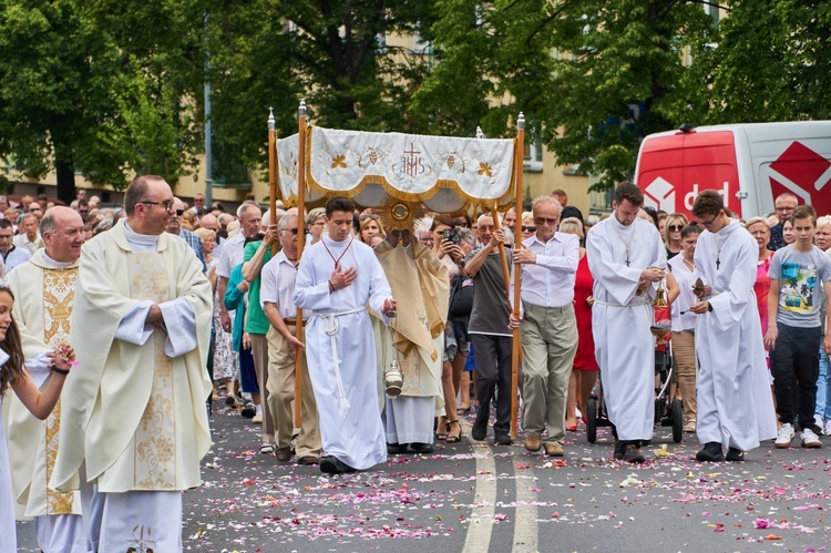 Boże Ciało u św. Wojciecha w Wałbrzychu