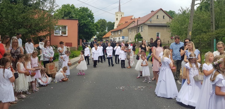 Boże Ciało w Witoszowie Dolnym