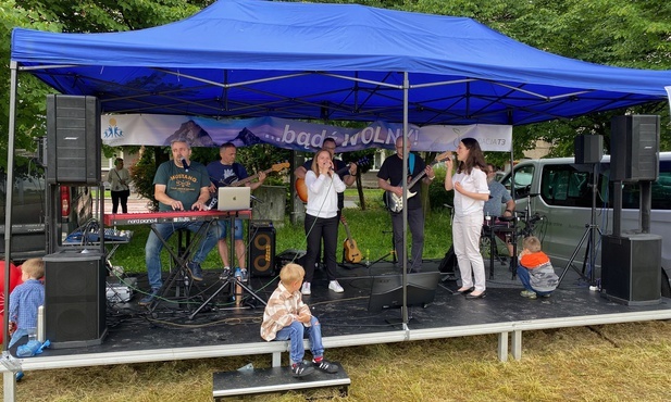 Nie zniechęcili się i wyszli z Ewangelią na miasto 
