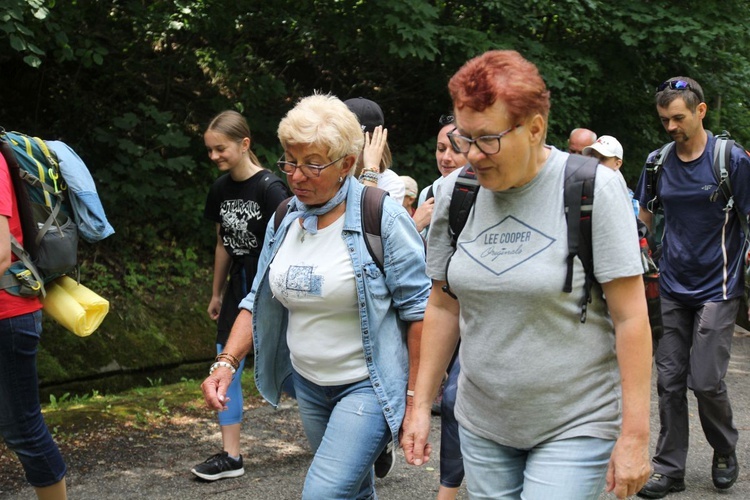 38. Piesza Pielgrzymka z Porąbki do Kalwarii Zebrzydowskiej - 2022