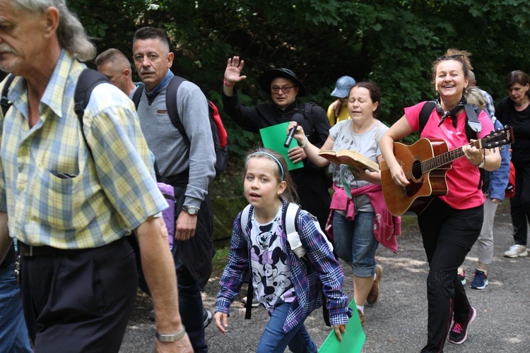 38. Piesza Pielgrzymka z Porąbki do Kalwarii Zebrzydowskiej - 2022