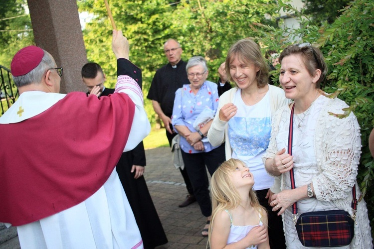 Pobłogosławienie Domu Nadziei w Dylakach