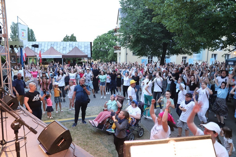 Siewcy Lednicy w Rokitnie