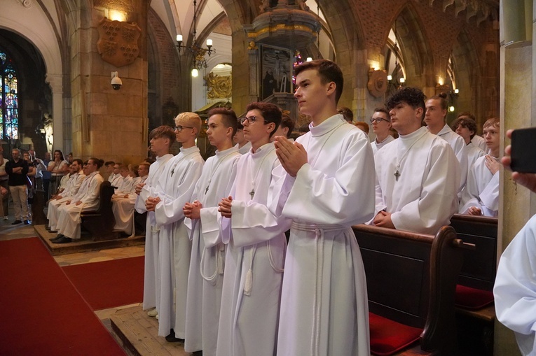 9. rocznica ingresu abp. Józefa Kupnego, nowi lektorzy i ceremoniarze