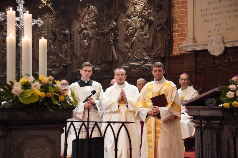 9. rocznica ingresu abp. Józefa Kupnego, nowi lektorzy i ceremoniarze