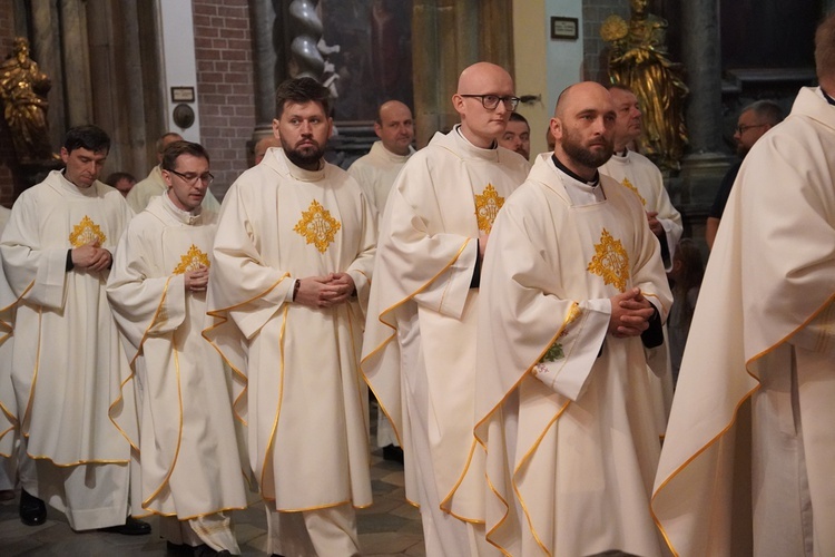 9. rocznica ingresu abp. Józefa Kupnego, nowi lektorzy i ceremoniarze