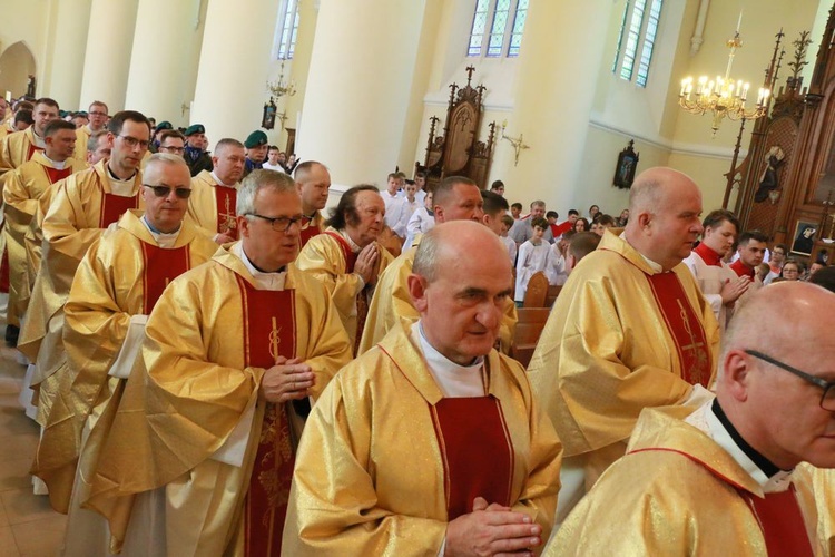 Służba liturgiczna u Matki Bożej