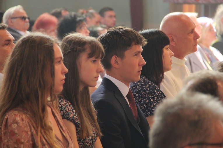 ​Leszczyny - Bartosz Kaczmarczyk i Krzysztof Kurpanik wyświęceni na diakonów