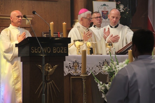 ​Leszczyny - Bartosz Kaczmarczyk i Krzysztof Kurpanik wyświęceni na diakonów