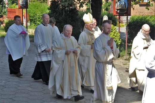 ​Leszczyny - Bartosz Kaczmarczyk i Krzysztof Kurpanik wyświęceni na diakonów