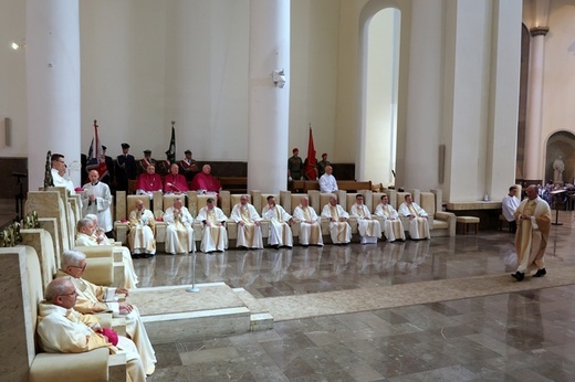 Msza św. z okazji 100. rocznica przyłączenia części Górnego Śląska do Polski 