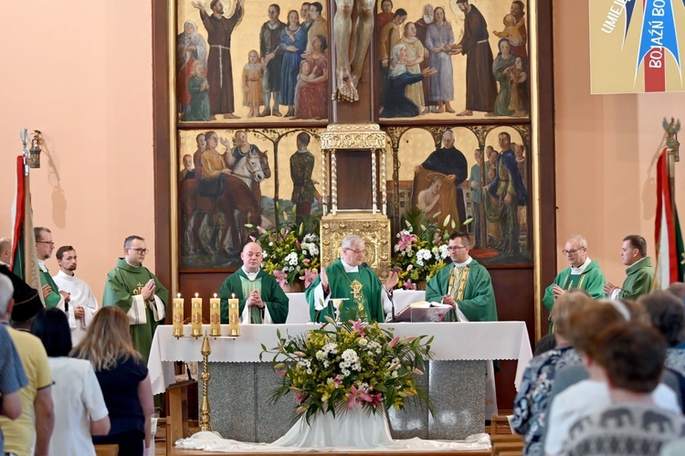 Wałbrzych. Na Podgórzu ze łzami żegnali ojców pallotynów