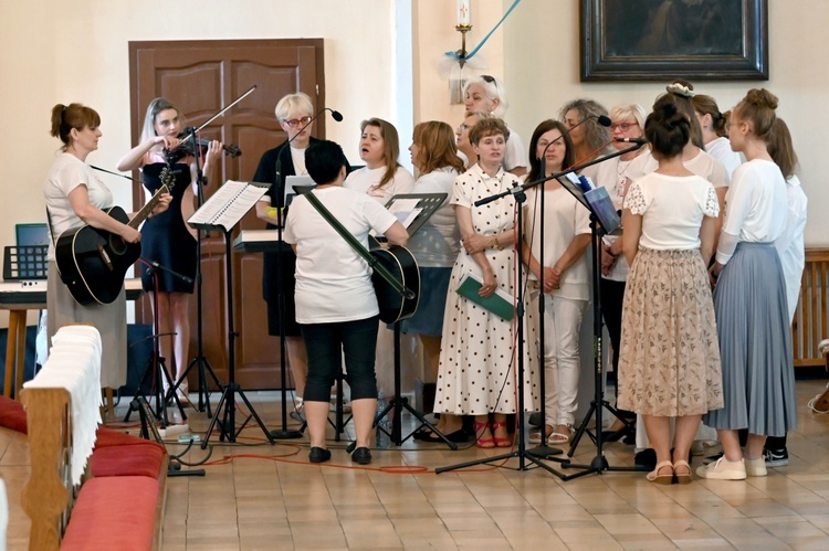 Wałbrzych. Na Podgórzu ze łzami żegnali ojców pallotynów