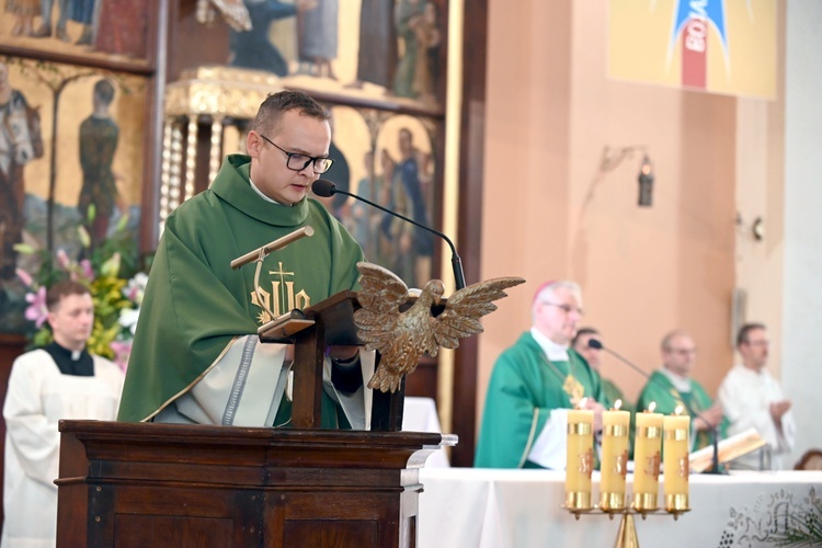 Wałbrzych. Na Podgórzu ze łzami żegnali ojców pallotynów