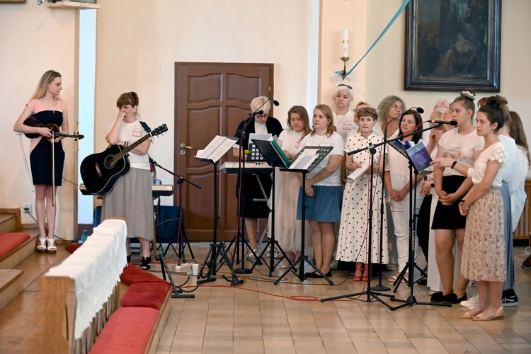 Wałbrzych. Na Podgórzu ze łzami żegnali ojców pallotynów