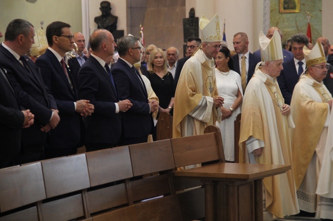 Msza św. z okazji 100. rocznicy przyłączenia części Górnego Śląska do Polski - z udziałem prymasa Polski