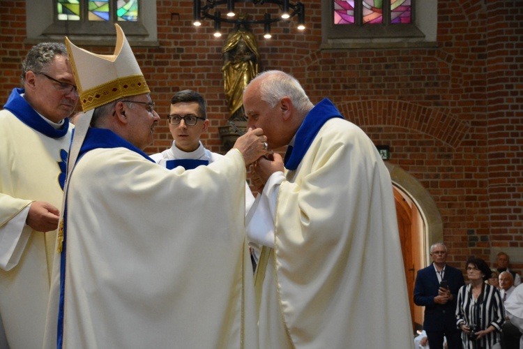 Jubileuszowa pielgrzymka dekanalna w odpust Matki Bożej Opolskiej