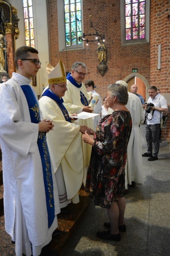 Jubileuszowa pielgrzymka dekanalna w odpust Matki Bożej Opolskiej