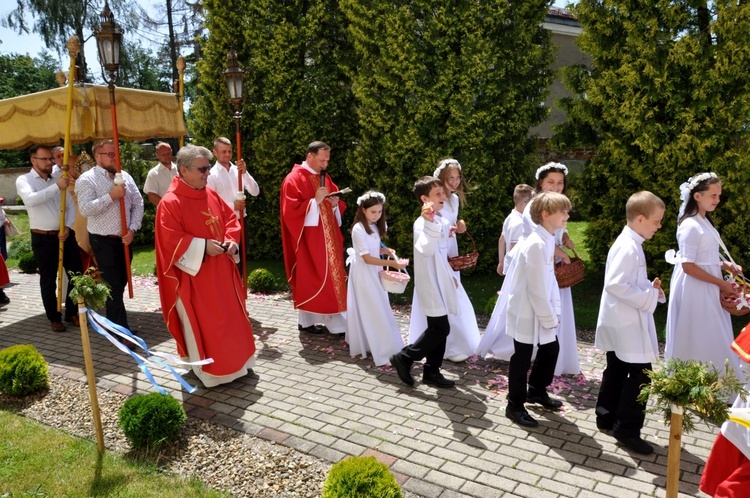 Dziękczynienie po beatyfikacji s.M. Sabiny Thienel w Rudziczce