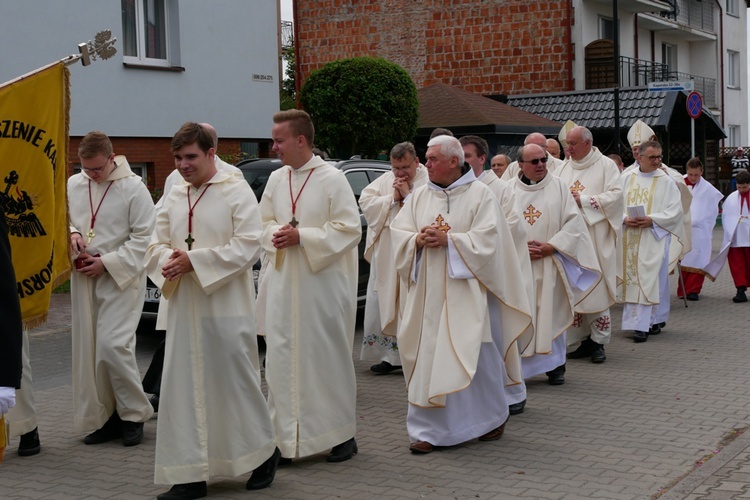 Konsekracja kościoła w Chałupach