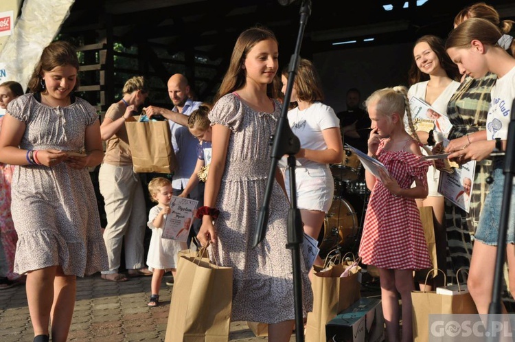 Świętno. Ogólnopolski Konkurs Piosenki Religijnej im. św. Jana Pawła II 