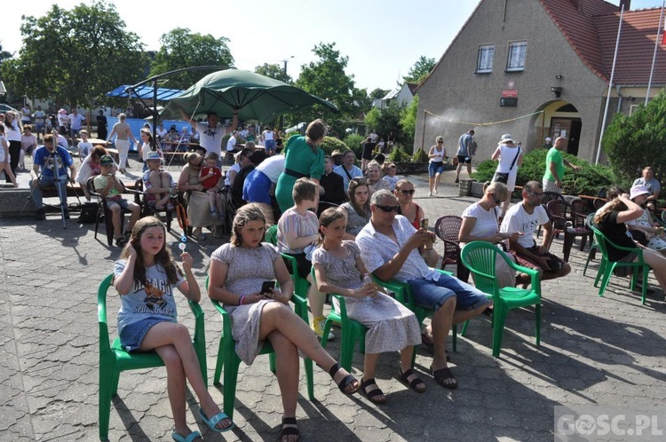 Świętno. Ogólnopolski Konkurs Piosenki Religijnej im. św. Jana Pawła II 