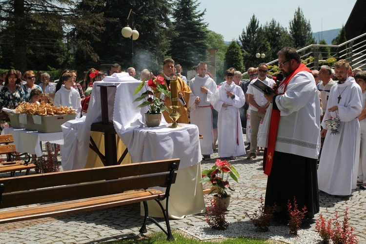 45-lecie parafii Najdroższej Krwi Pana Jezusa w Kętach-Podlesiu