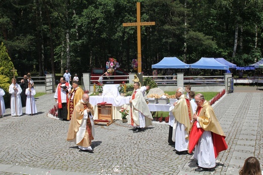 45-lecie parafii Najdroższej Krwi Pana Jezusa w Kętach-Podlesiu